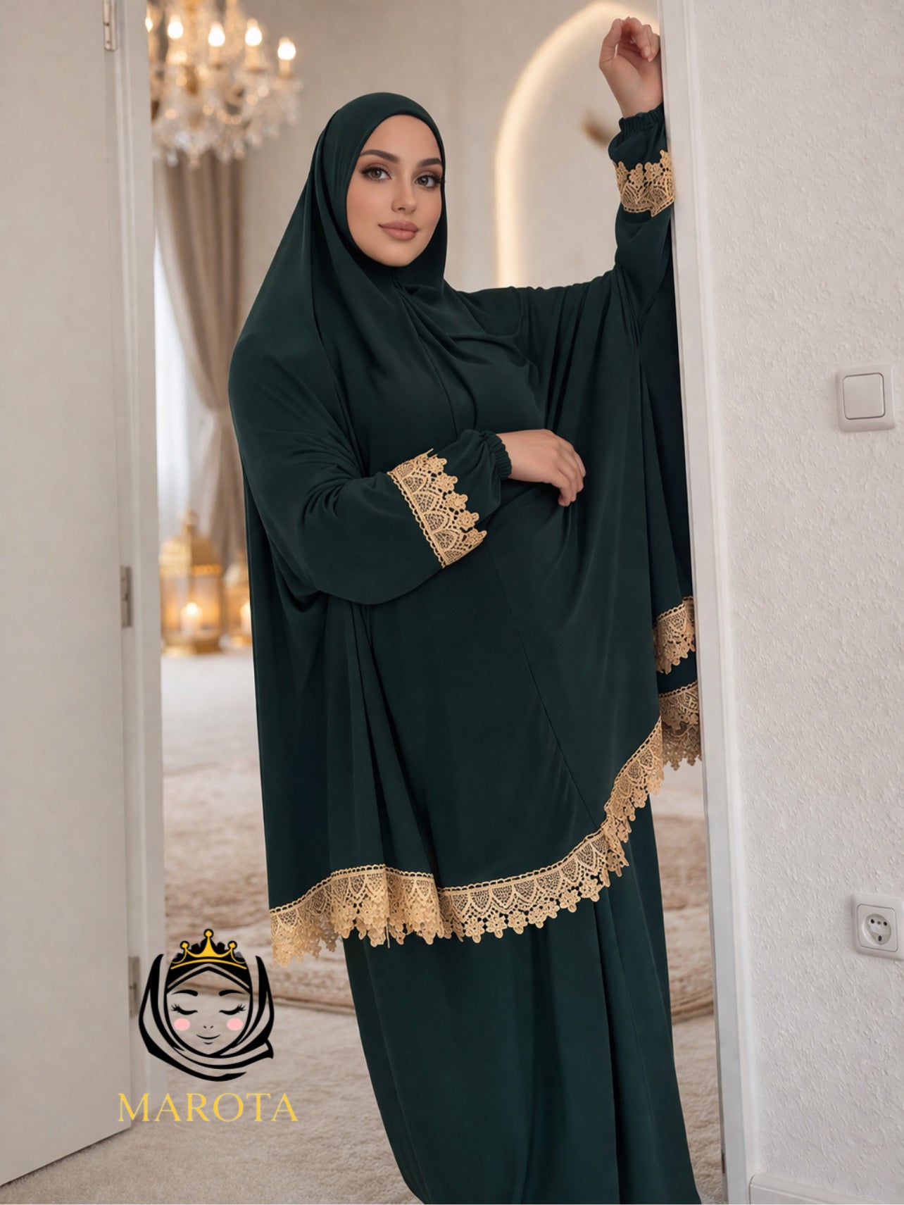 Gebetes Kleid aus Lycra طقم صلاة ليكرا مع دانتيل ذهبي