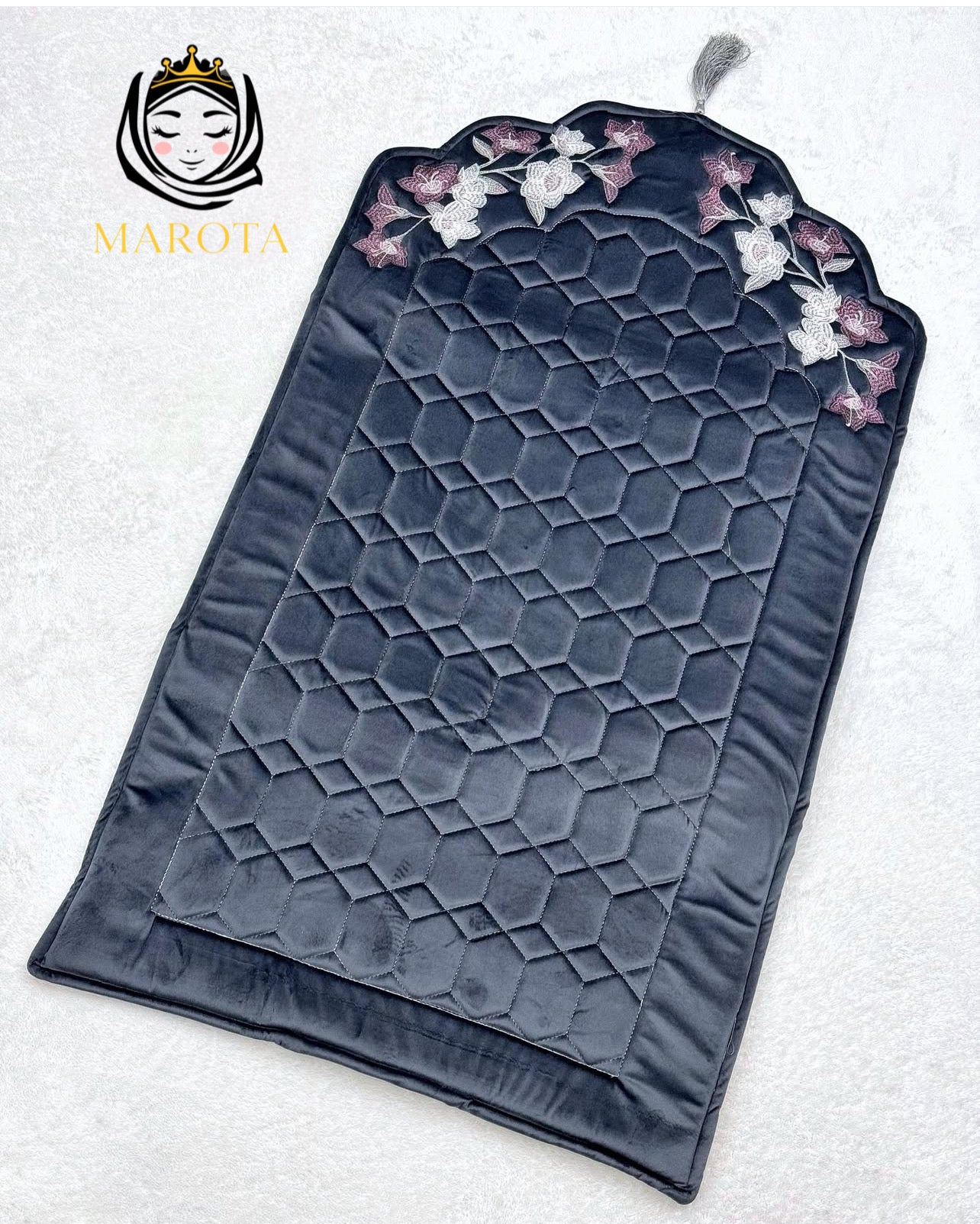 سجادة صلاة مخمل موردة