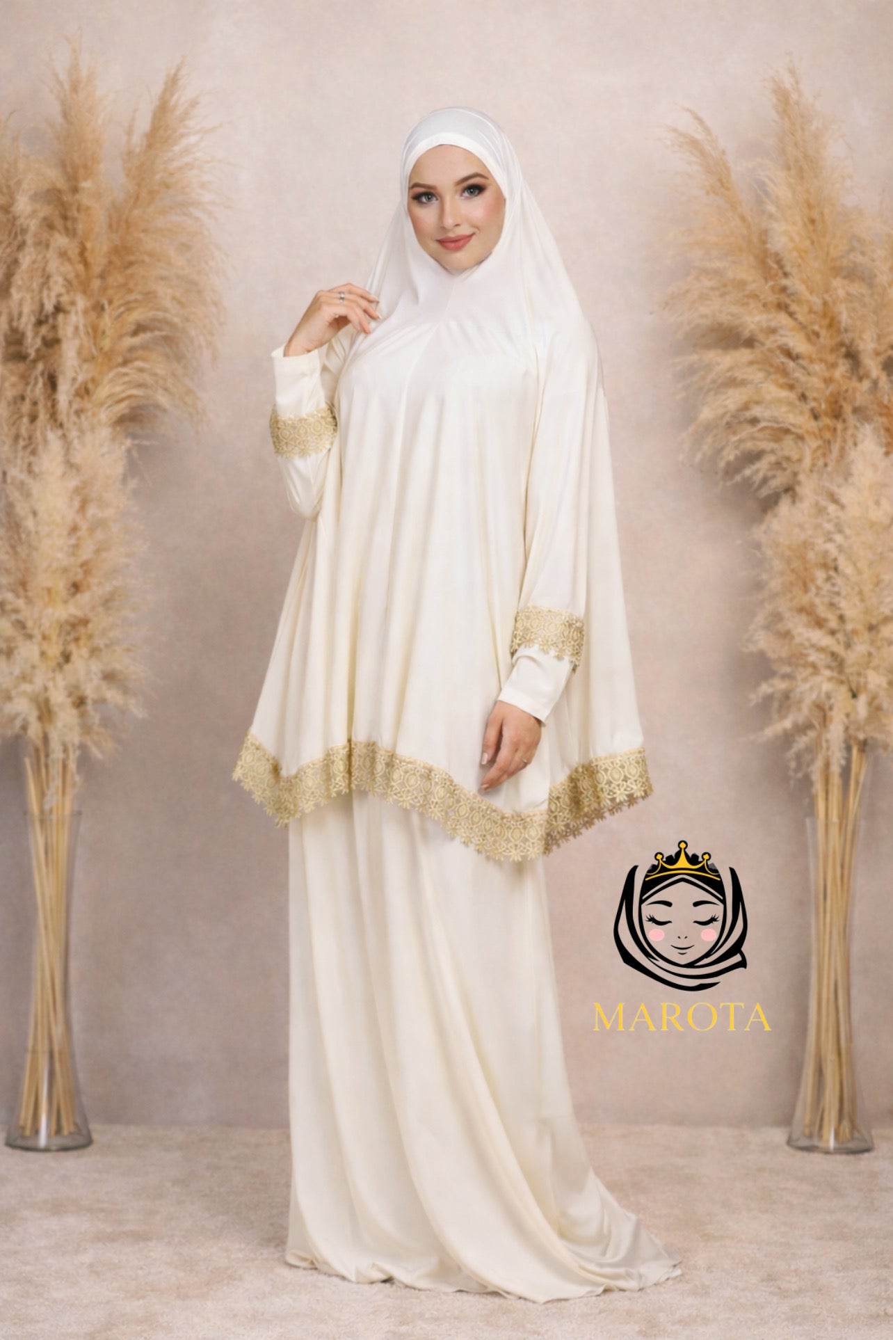 Gebetes Kleid aus Lycra طقم صلاة ليكرا مع دانتيل ذهبي