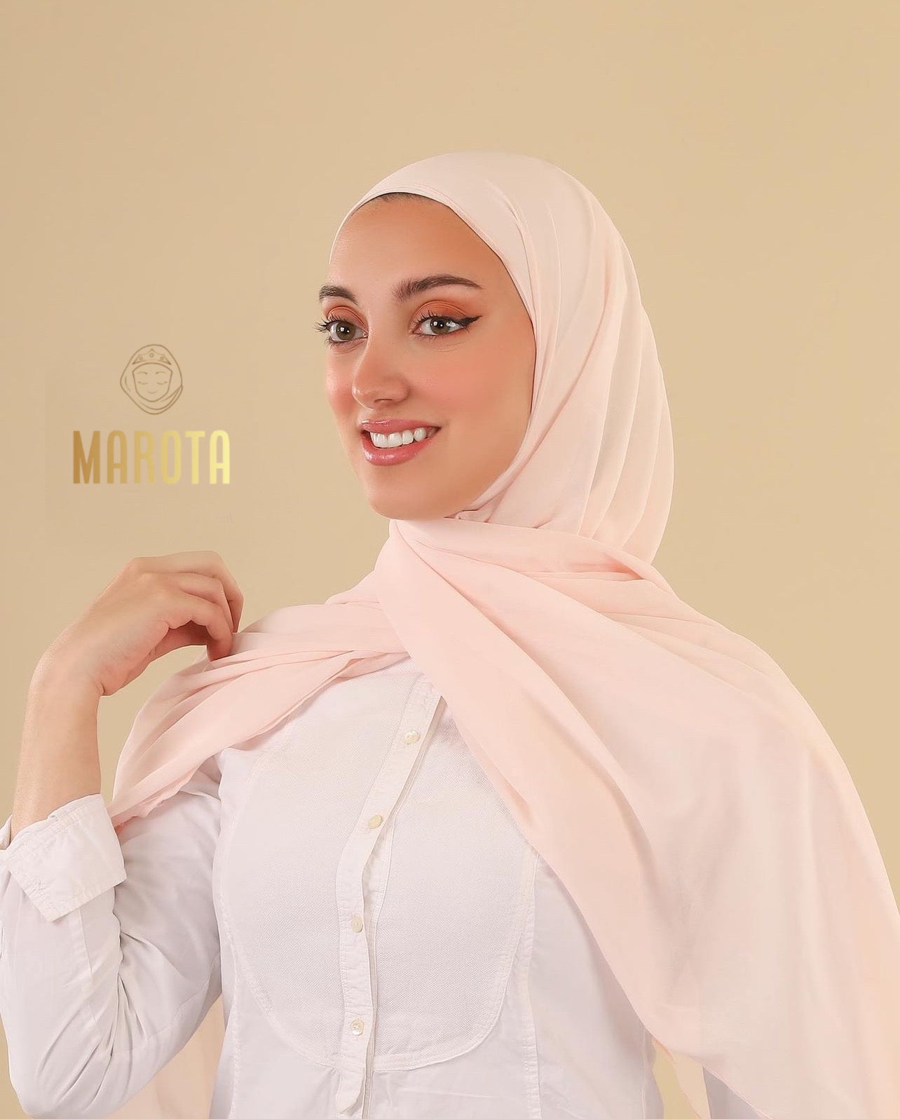 شال قماشة كريب سادة